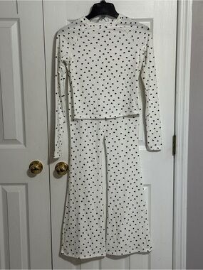 Women's Heart Print Long Sleeve Pajama Set - White/Black